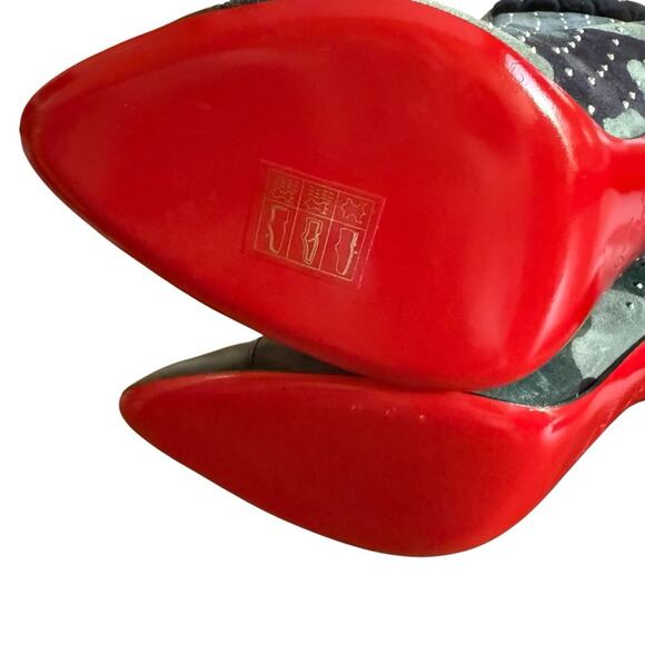 Christian Louboutin Dakita 100 Studded Spike Camo Suede Bootie EU 36 US 6 - Picture 14 of 15